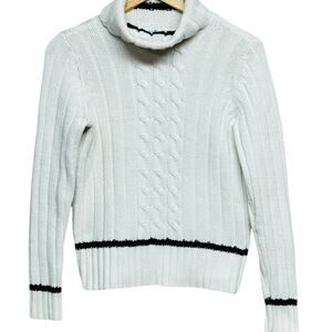 Vintage 90s Tommy Hilfiger White Cable Knit Sweater Size Medium Made in Japan
